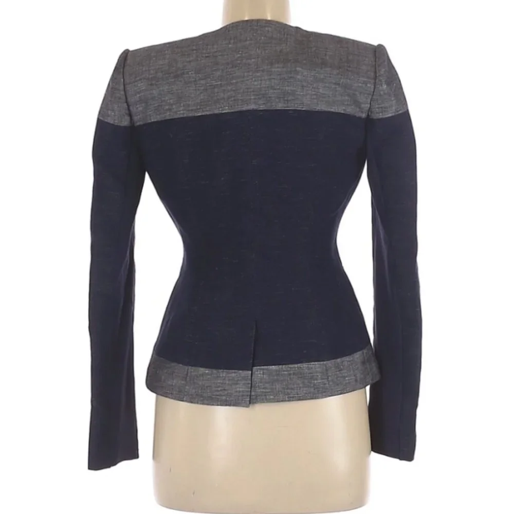 BCBGMAXAZRIA Blue Denim Style V-Neck  Blazer Size XXS - Picture 2 of 2